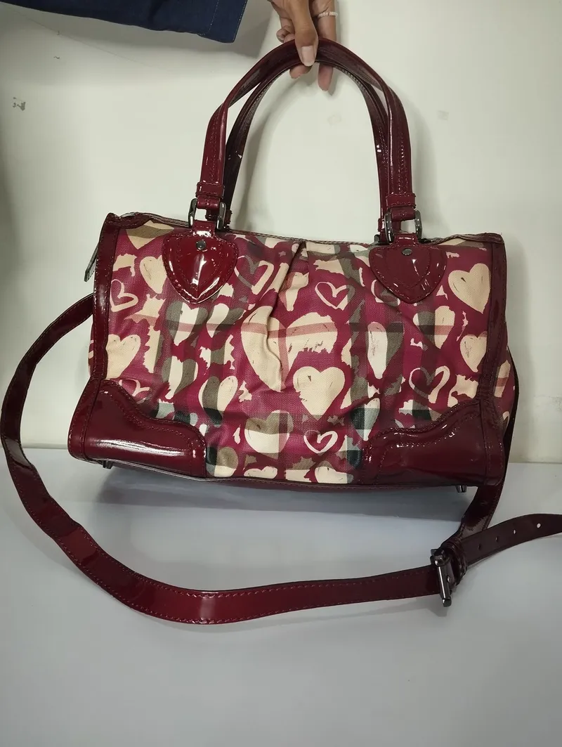 Burberry Bags & purse Wanita burgundy photo 1