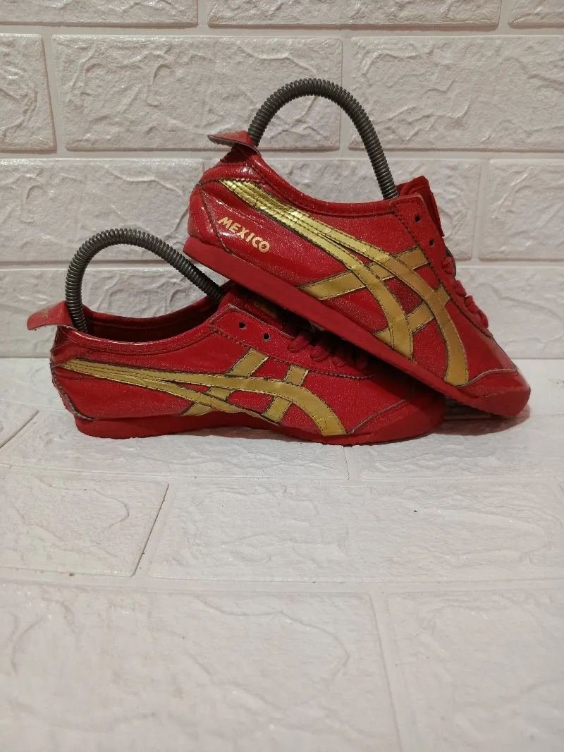 Onitsuka Tiger Mexico 66 Red Gold Leather Glossy photo 1