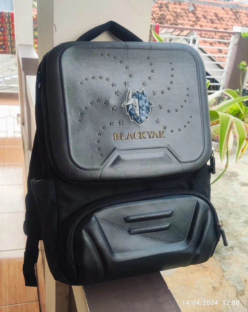 Blackyak Bag Pria black gray photo 1