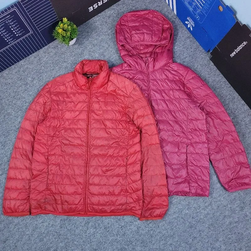 Uniqlo Sportswear Casual Puffer jacket Wanita burgundy red photo 1
