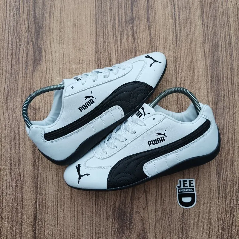 Puma Casual Sneakers Wanita white black photo 1