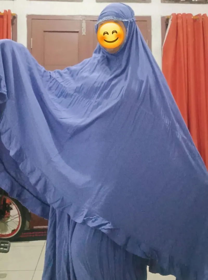 Muslim Wanita blue photo 1