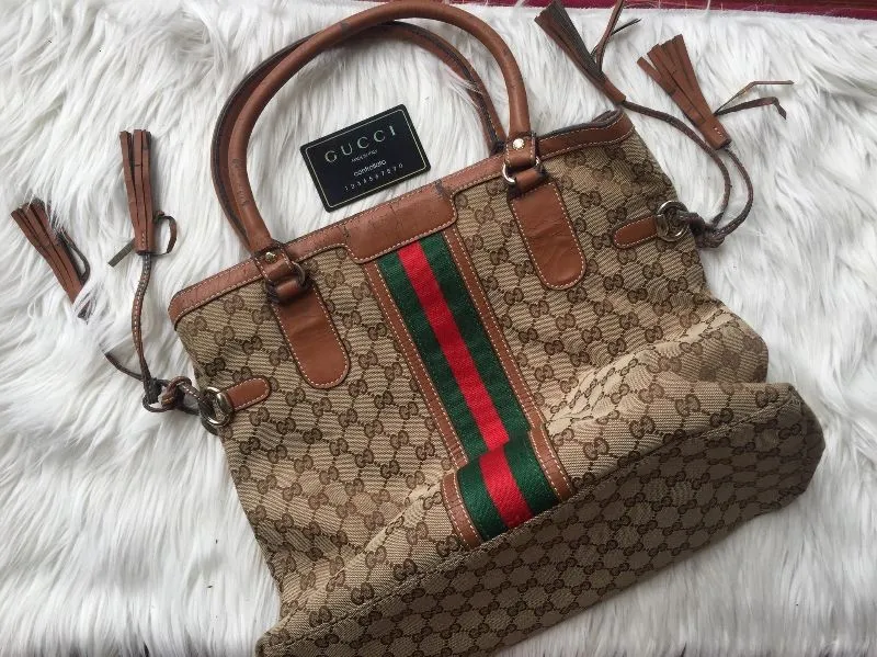 Gucci Vintage Luxury Handbag Wanita brown photo 1