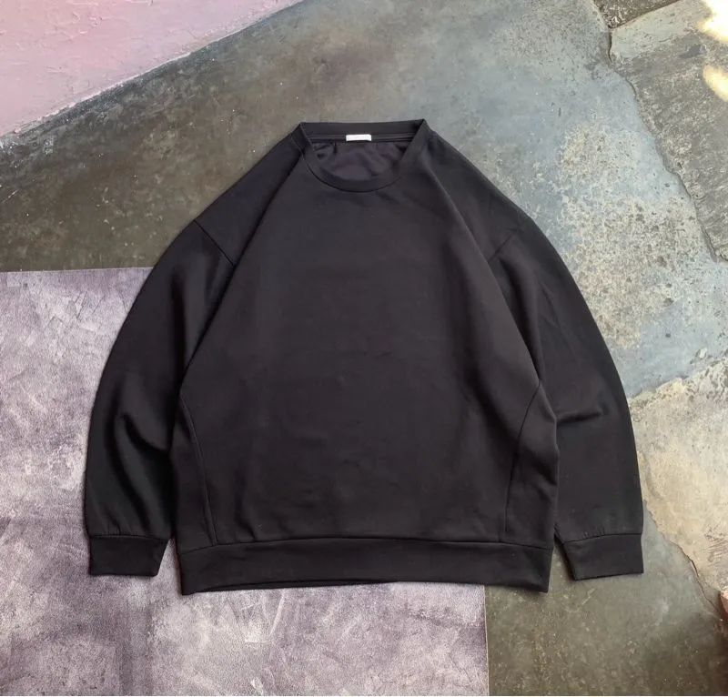 Uniqlo Muslim Sweater Pria black photo 1