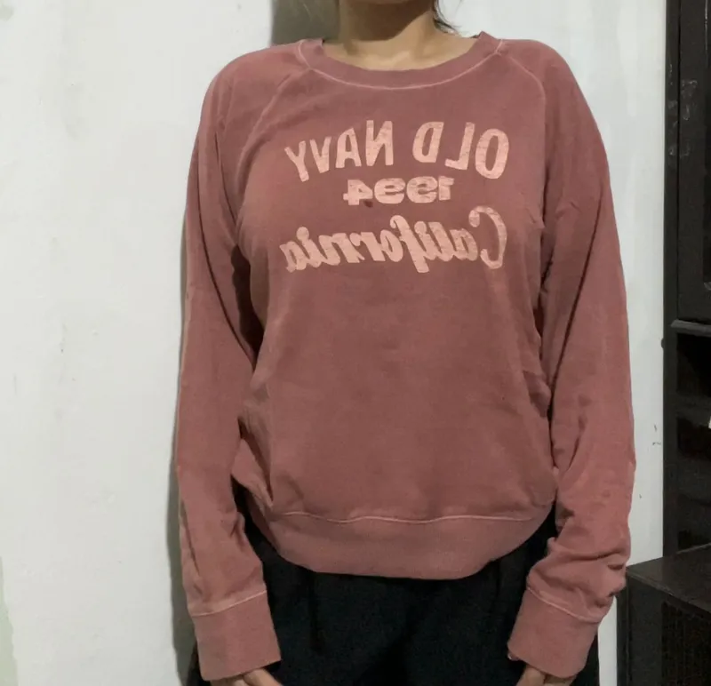 GAP Streetwear Casual Sweater Wanita tan brown photo 1