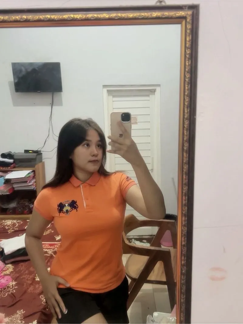 Rodeo Crowns Casual T-shirt Wanita orange photo 1
