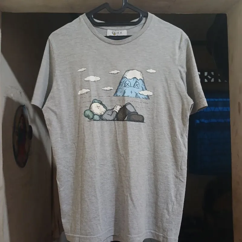 Luxury Avant Garde T-shirt Pria gray photo 1
