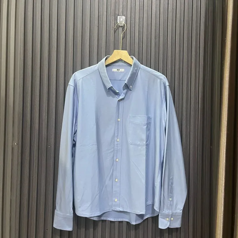 Uniqlo Streetwear Casual Formal shirt Pria blue photo 1
