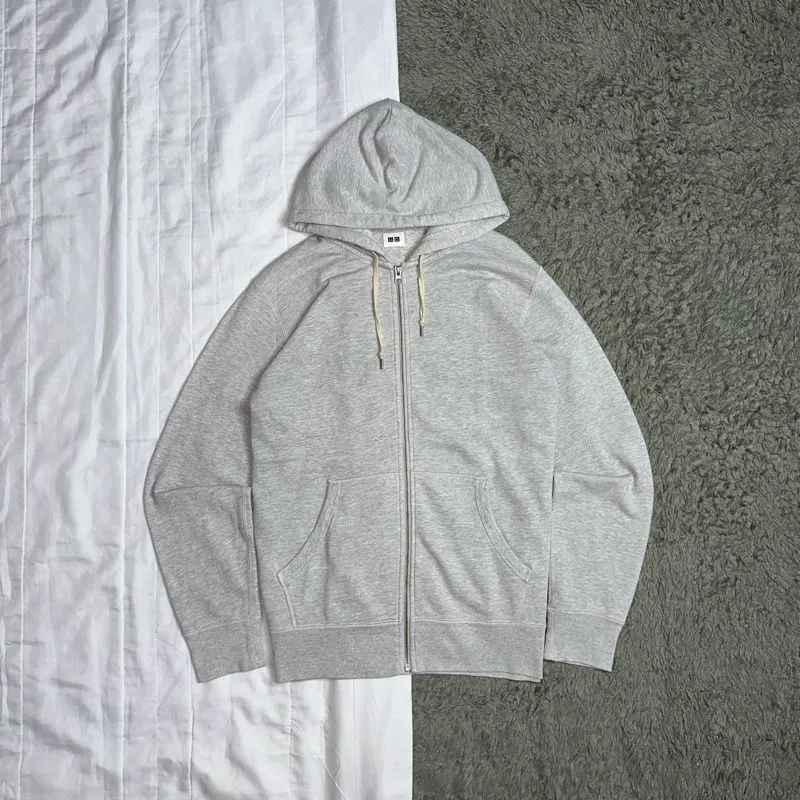 Uniqlo Streetwear Skater Hoody Pria silver photo 1