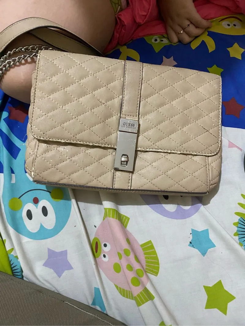 Guess Fairy Casual Shoulder bag Wanita cream photo 1