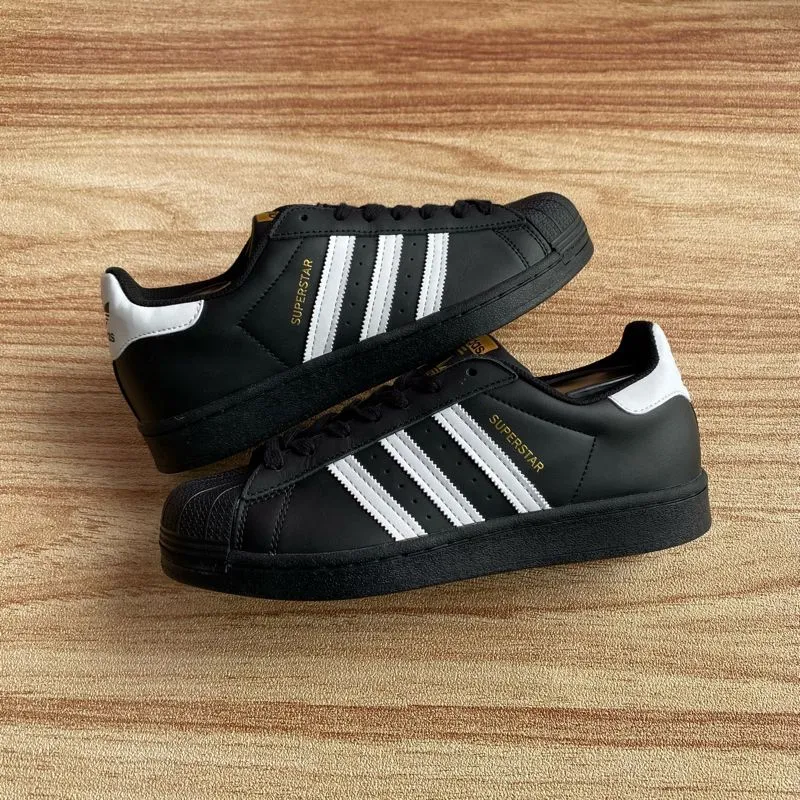 adidas gazelle silver green womens Adidas sneakers for men (HP5982)in black and black – Shalapi main image 0