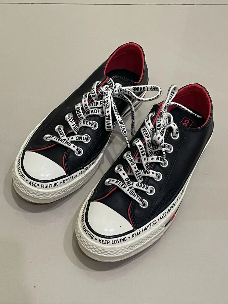 Converse Streetwear Casual Sneakers Wanita red black photo 1