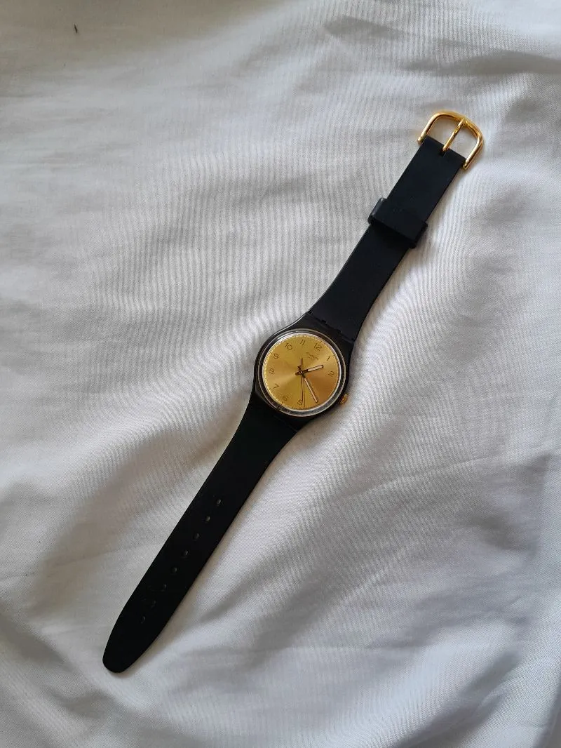 Vintage Minimalist Pria black yellow photo 1
