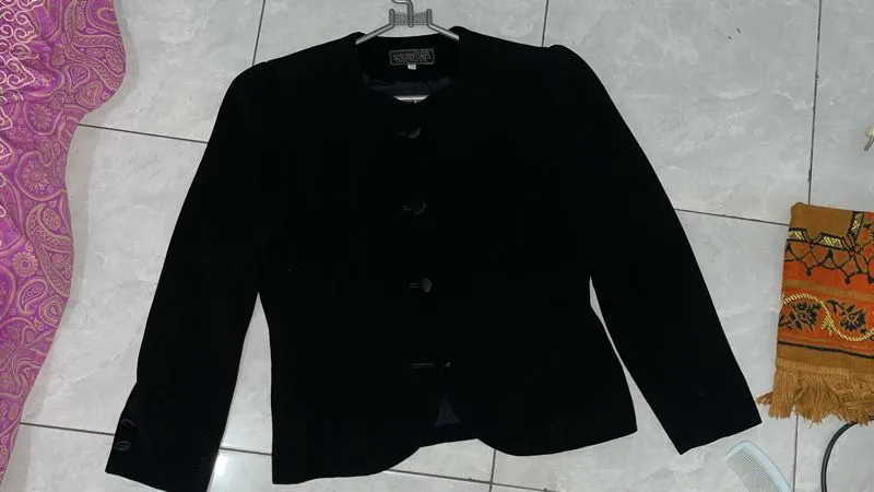 Vintage Luxury Wanita black photo 1