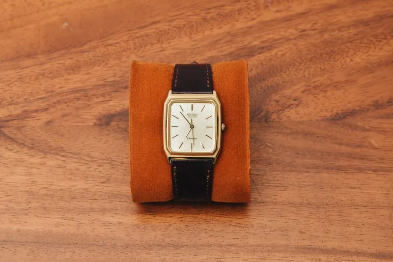 Seiko Vintage Watch Wanita gold brown photo 1