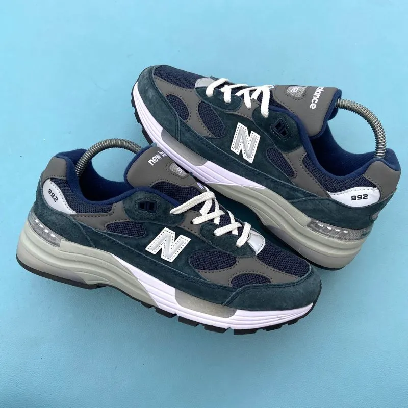 New Balance Casual Sneakers Pria navy photo 1