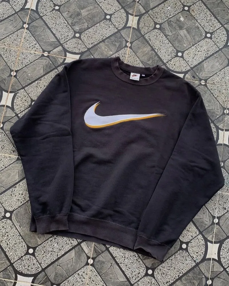Nike Vintage Streetwear Sweater Pria black orange photo 1