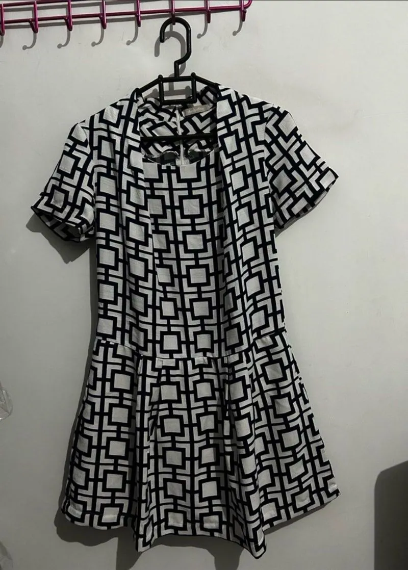 Luxury Minimalist Casual dress Wanita white photo 1