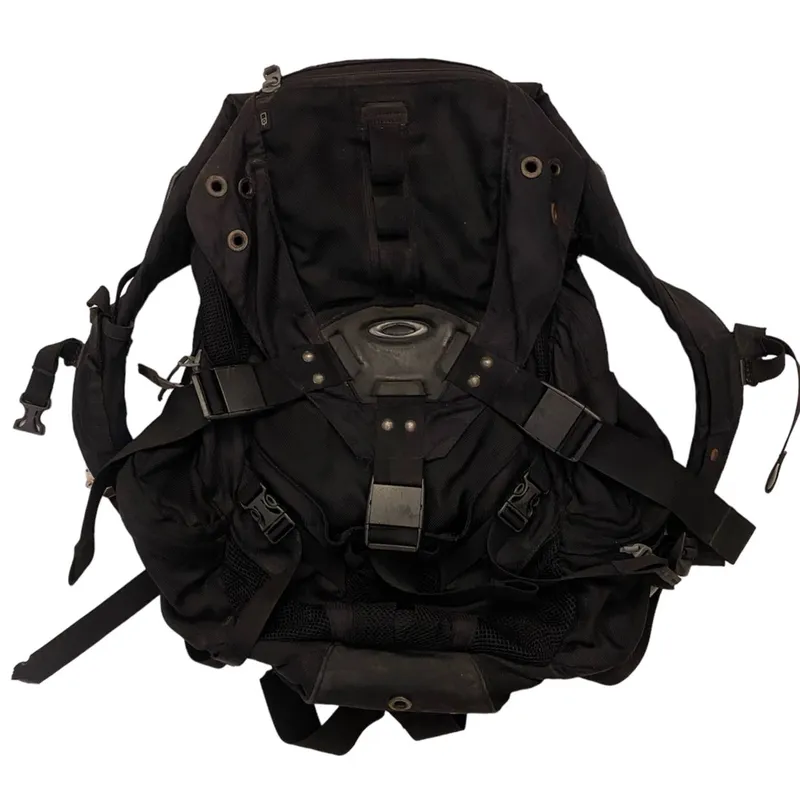 Oakley Gorpcore Futurist Bag Pria black photo 1