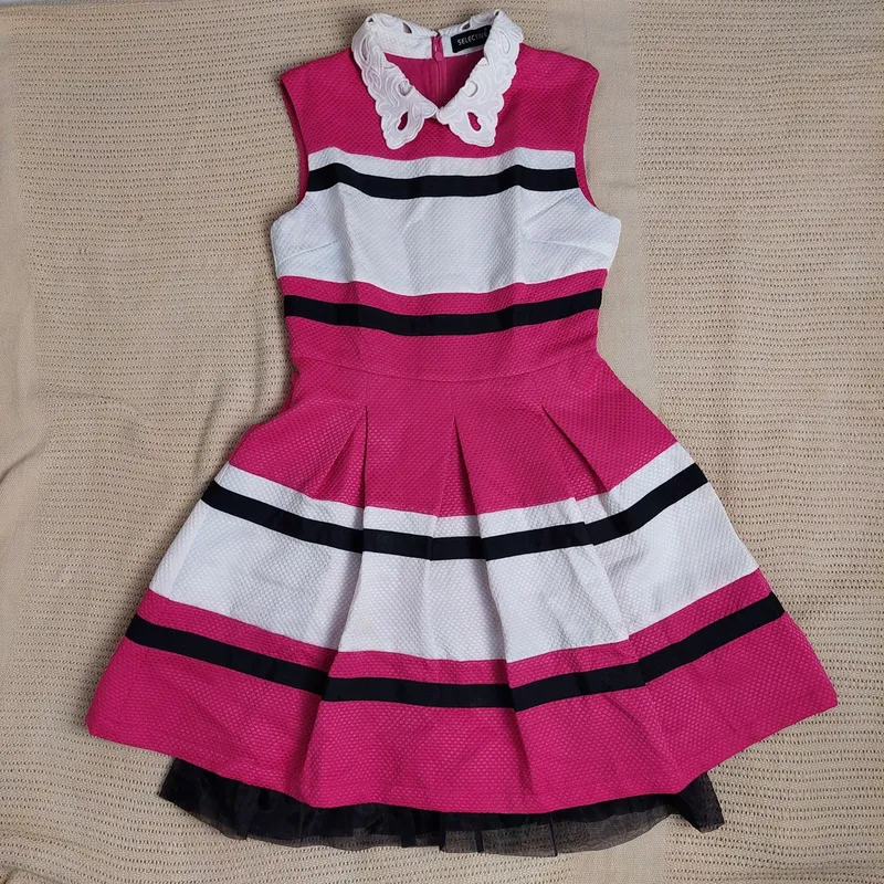 Dress Pesta Merk : Selective Size photo 1