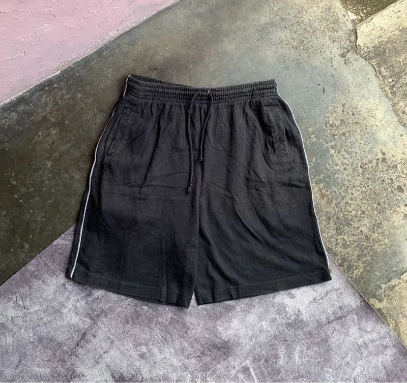 Uniqlo Minimalist Short Pria black photo 1