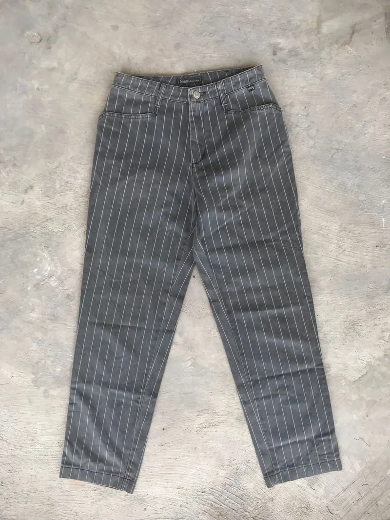 Guess Luxury Casual trouser Wanita gray photo 1