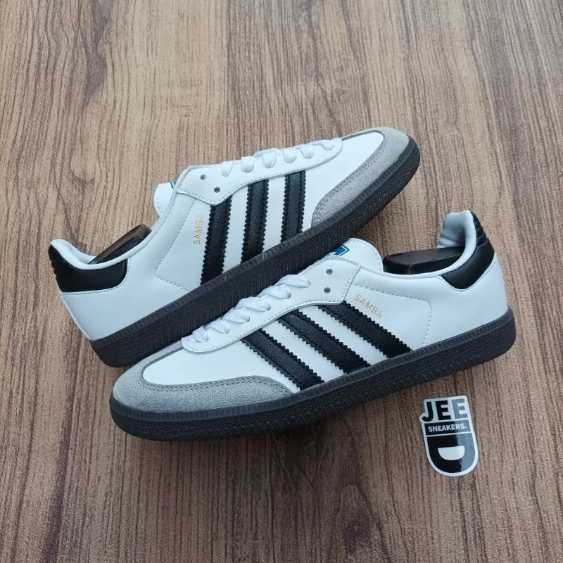 Adidas Casual Sneakers Wanita white black photo 1
