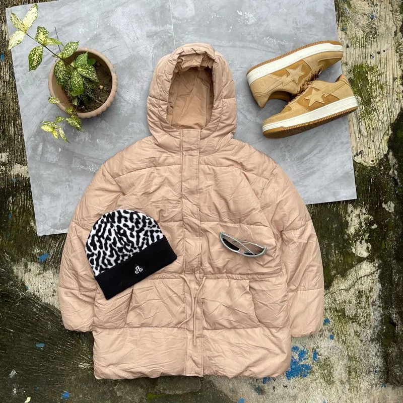 H&M Gorpcore Grunge Puffer jacket Wanita tan cream photo 1