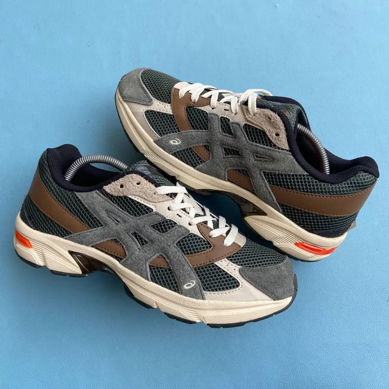 Asics Casual Sneakers Pria multicolor black photo 1