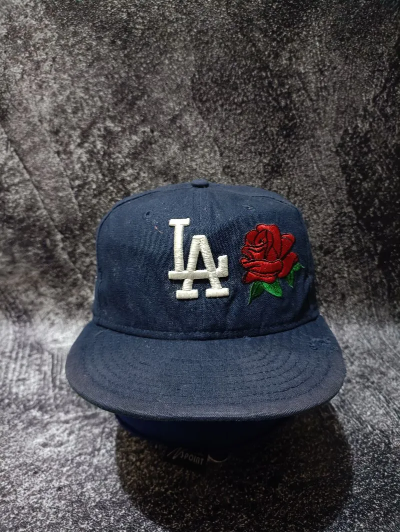 New Era Hat Pria navy photo 1
