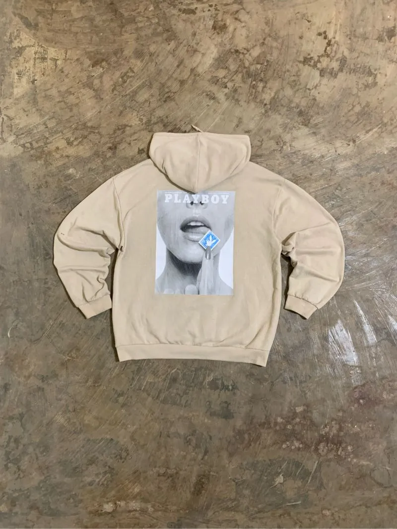 Playboy Streetwear Y2K Sweatshirt Pria tan photo 1