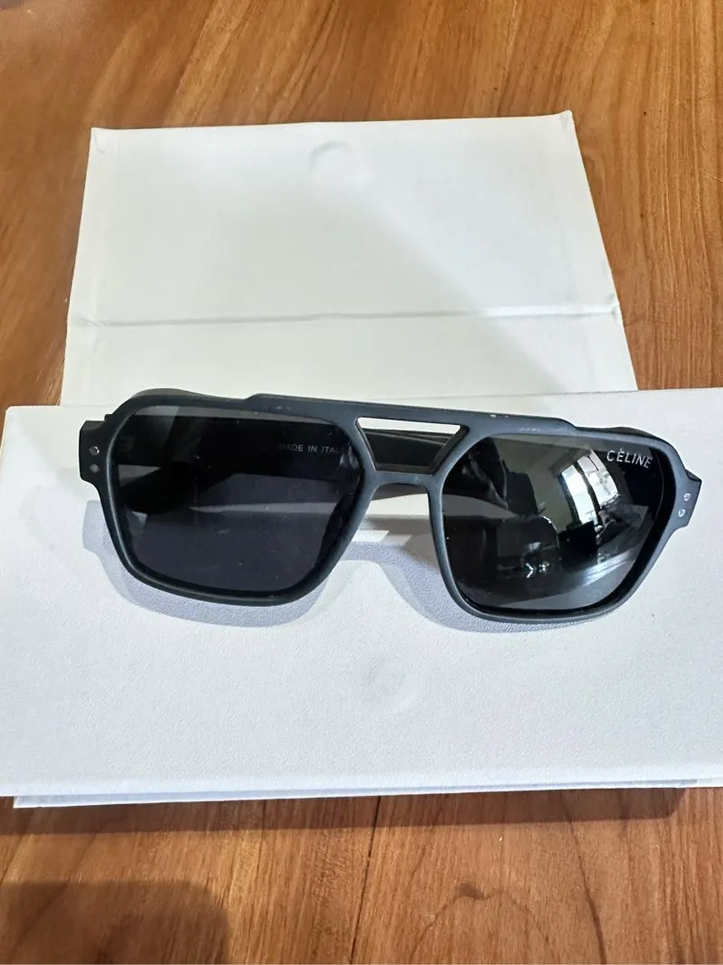 CELINE Casual Sunglass Wanita black photo 1
