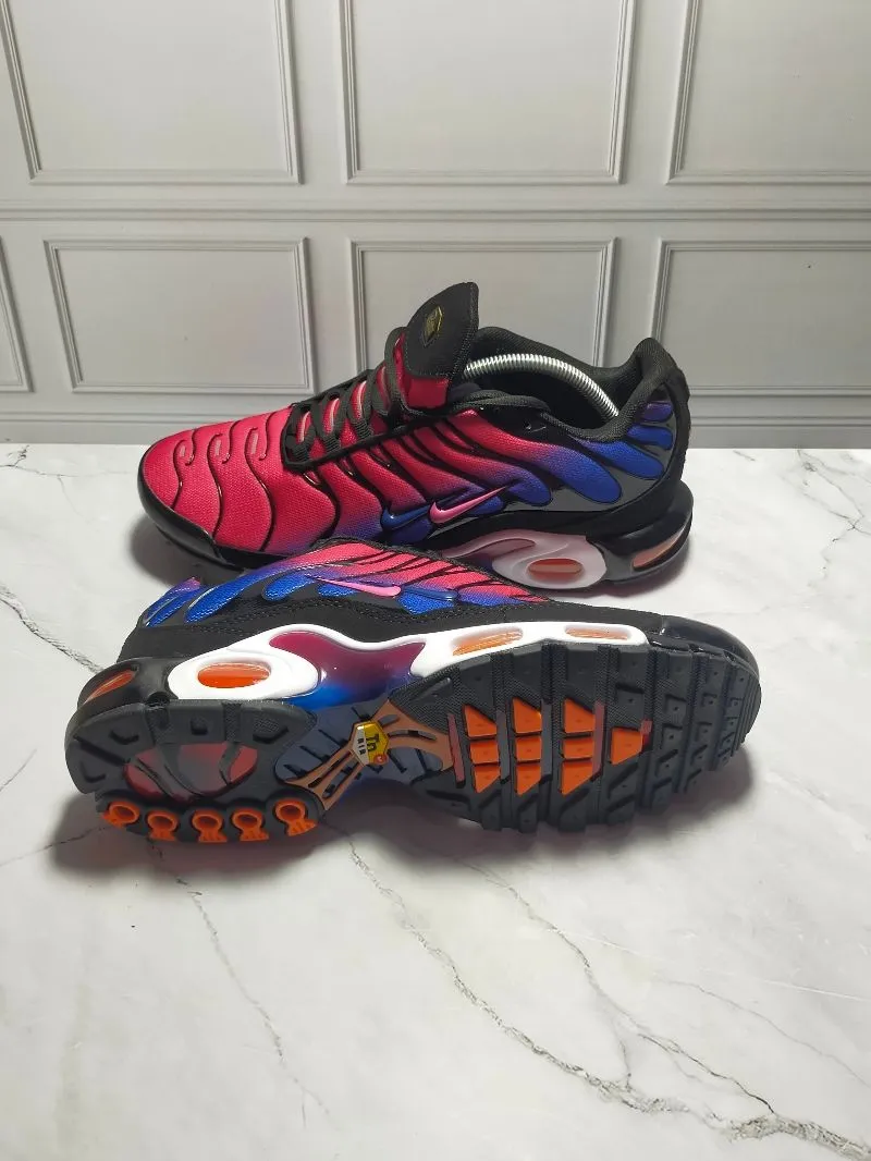 Nike Grunge Futurist Sneakers Pria multicolor photo 1
