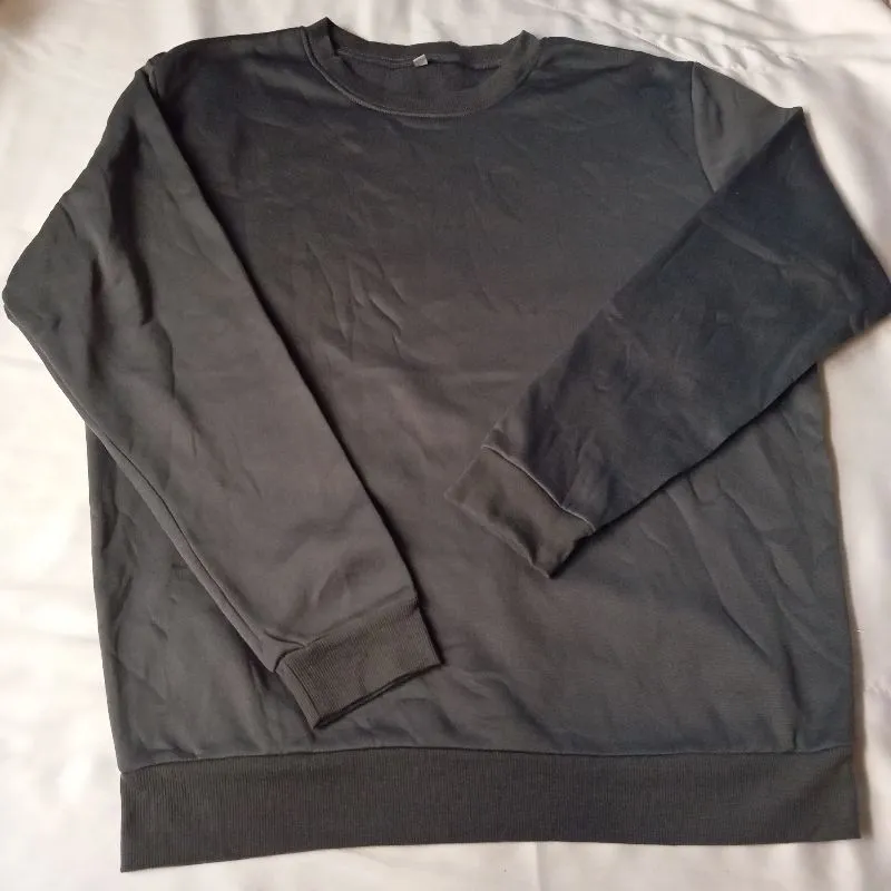 Minimalist Sweater Wanita gray photo 1