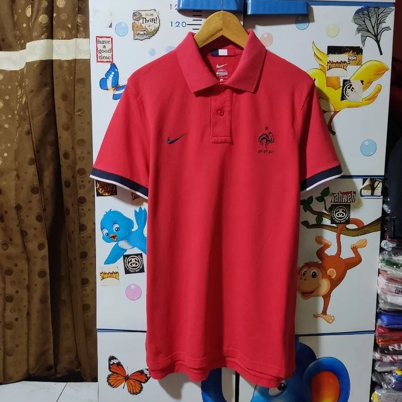 Nike Sportswear Casual Polo shirt Pria red photo 1