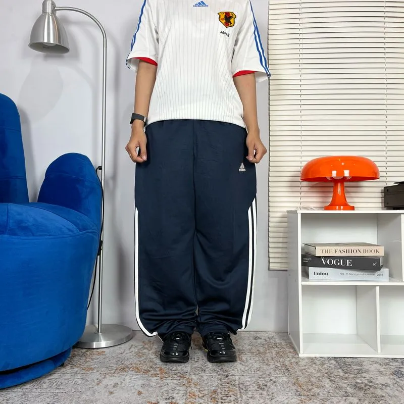 Adidas Y2K Sportswear Tracksuit Pria white navy photo 1