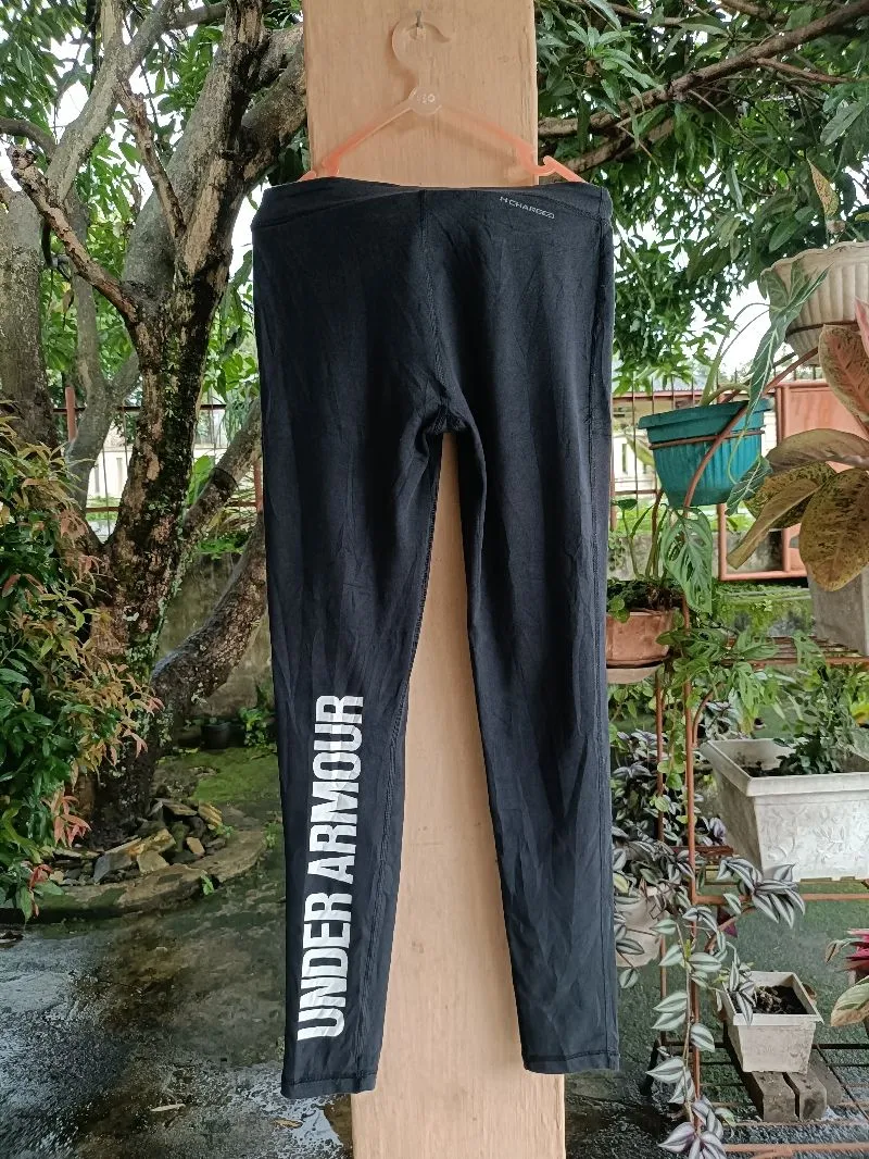 Under Armour Sportswear Jegging Wanita black photo 1