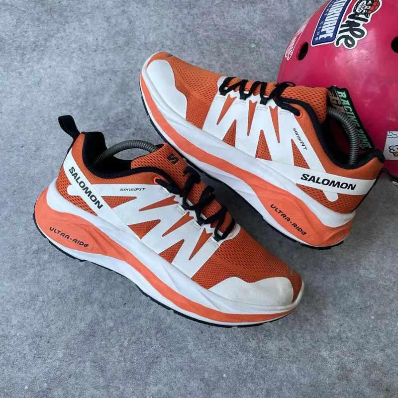 Salomon Gorpcore Casual Sneakers Pria white orange photo 1