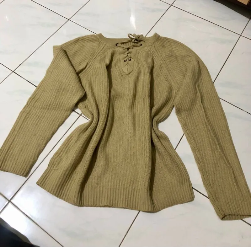 Casual Sweater Wanita tan photo 1
