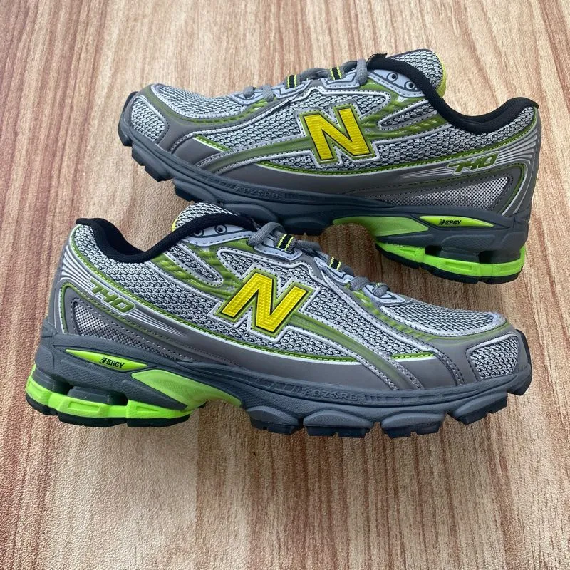 New Balance Sportswear Casual Sneakers Pria gray photo 1