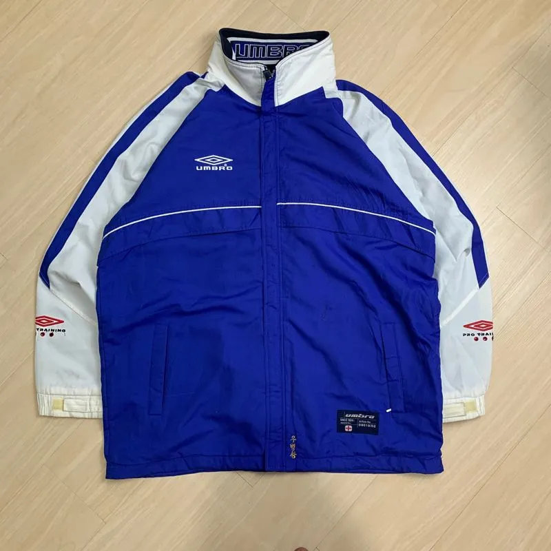 Umbro Casual Windbreaker Pria blue photo 1