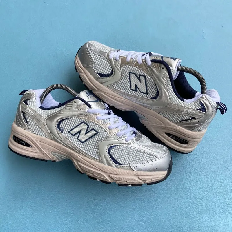 New Balance Casual Sneakers Pria multicolor photo 1