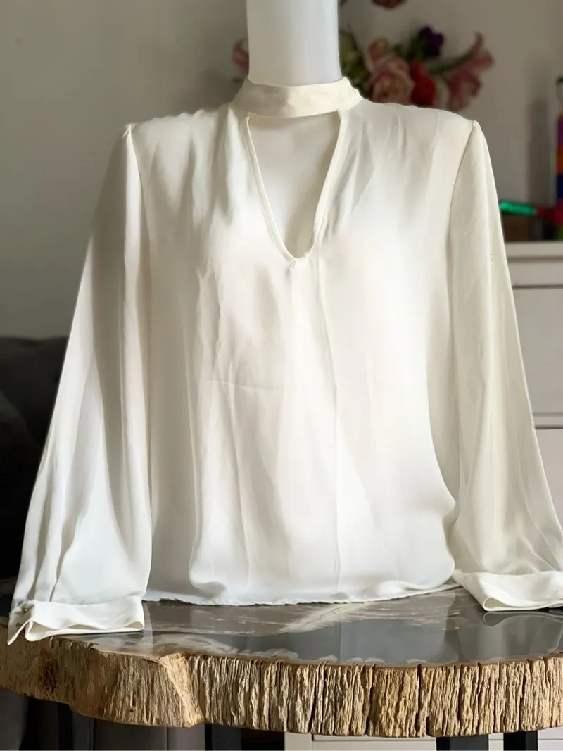 ZARA Casual Blouse Wanita white photo 1