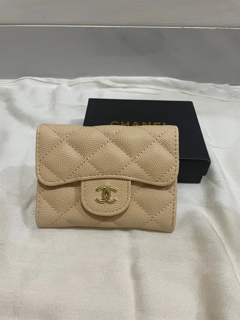 Chanel Luxury Wallet Wanita tan photo 1