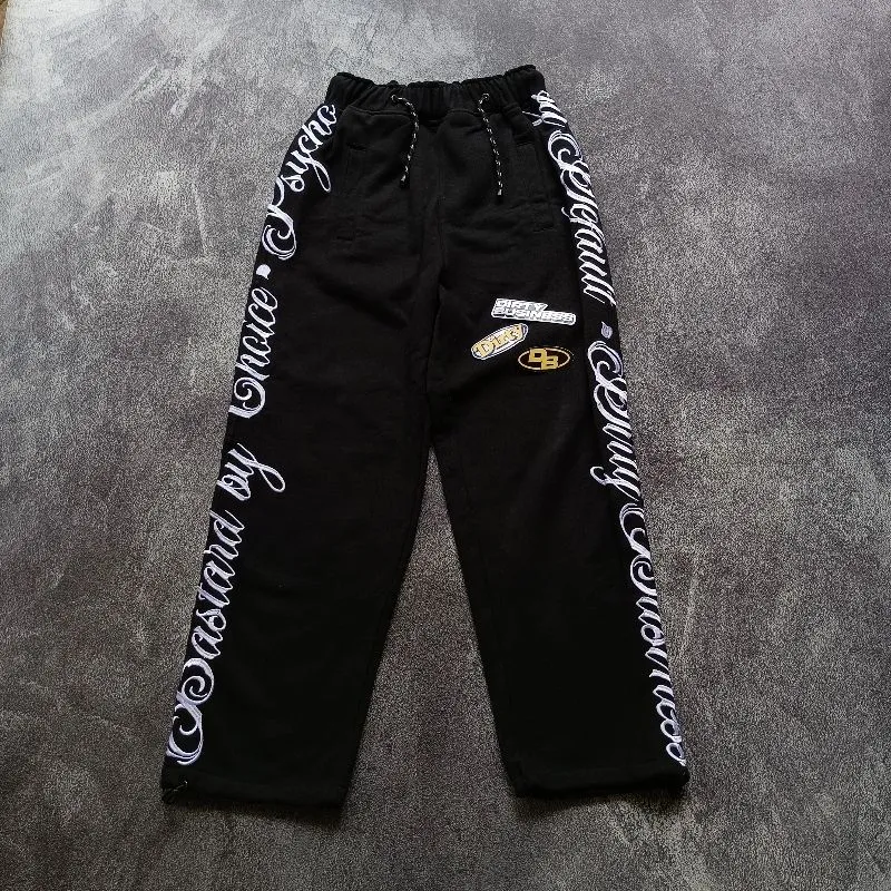 Dirty Business Gorpcore Skater Sweatpants & Joggers Pria white black photo 1