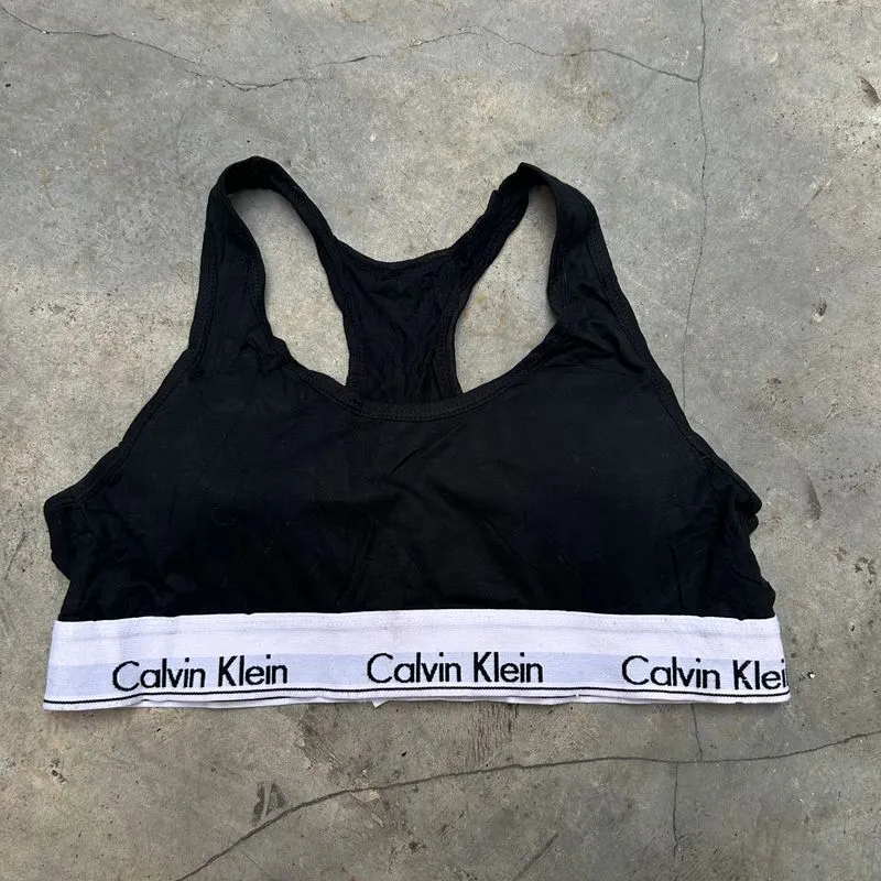Calvin Klein Sportswear Bra Wanita white black photo 1