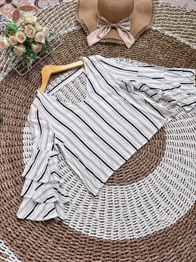 Casual Blouse Wanita white photo 1