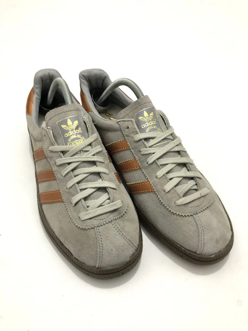 Adidas Indie Casual Sneakers Pria tan gray photo 1