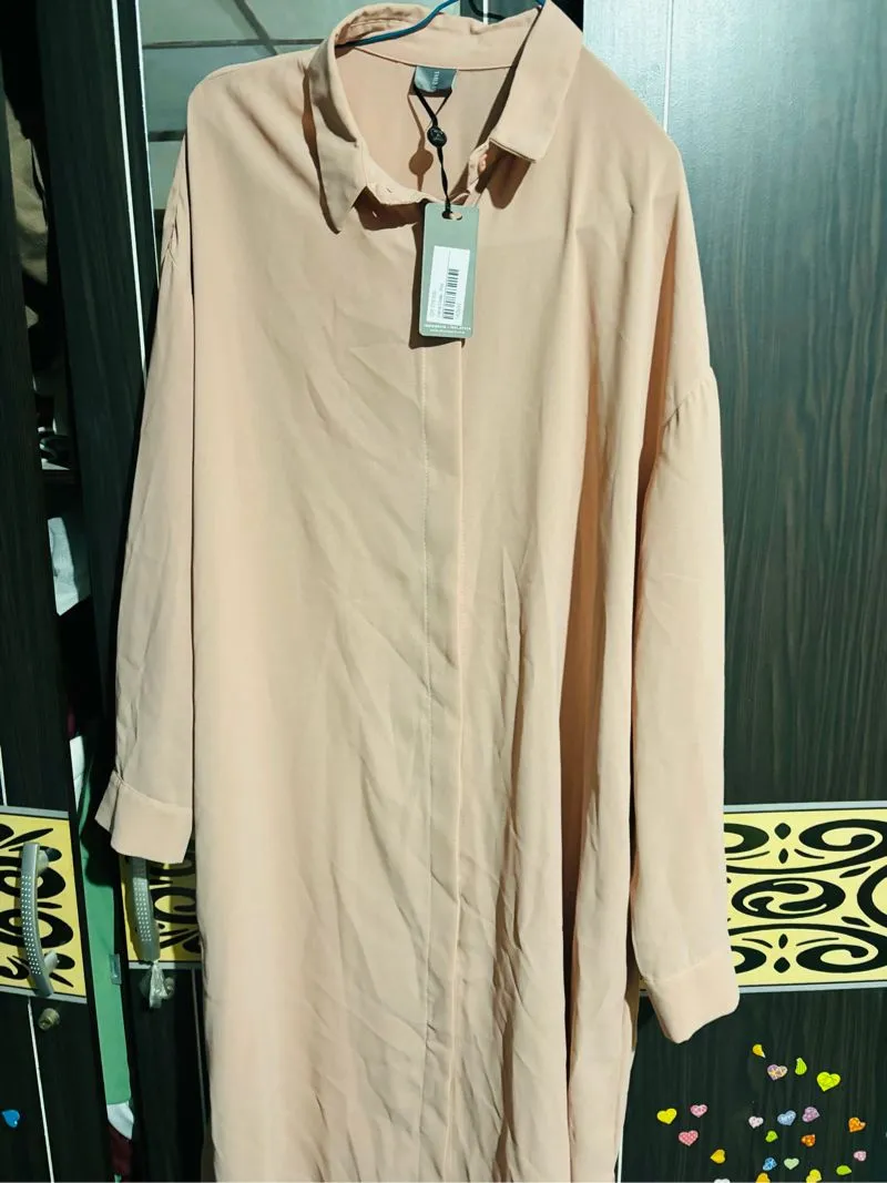 This is April Casual Midi dress Wanita pink photo 1