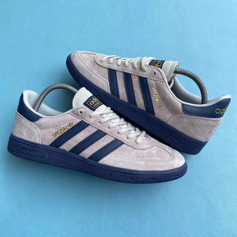 Adidas Casual Sneakers Pria tan navy photo 1